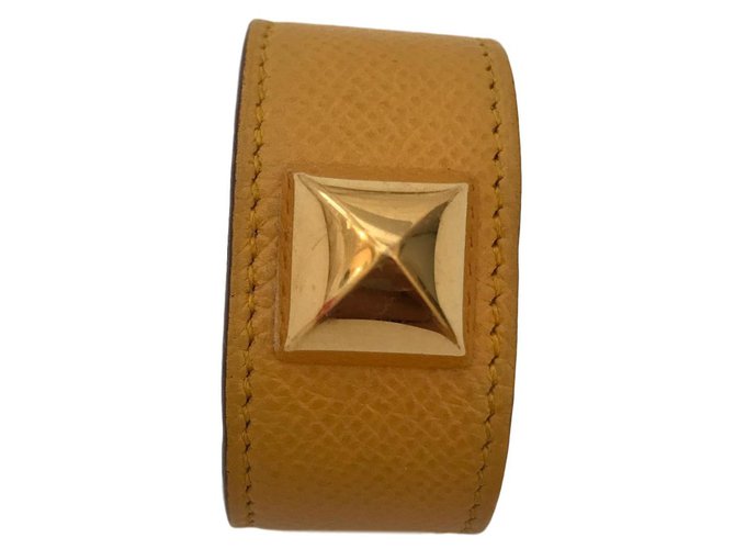 Hermès Medor Bracelet Mustard Leather  ref.79262