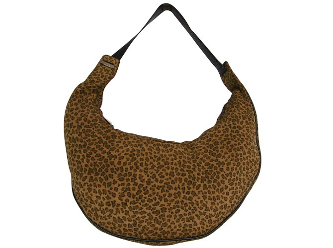 Bottega veneta leopard discount bag