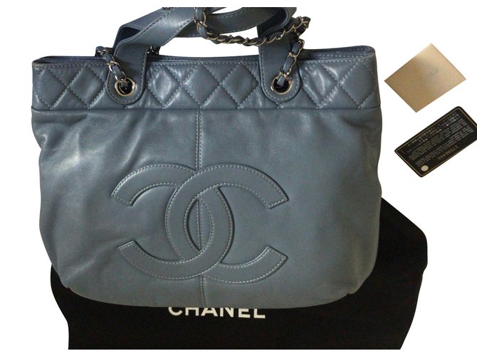 Chanel Grand Tote Cuir d'agneau Bleu  ref.79852
