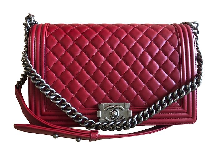 Chanel boy new medium Rosso