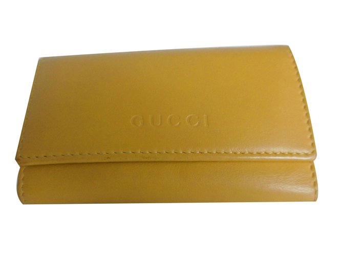Gucci Schlüsselhalter Brieftasche Gelb Leder  ref.79994