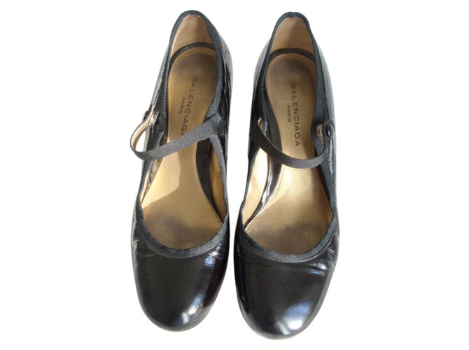 Balenciaga Heels Black Patent leather  ref.80302