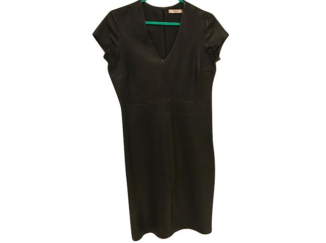 Zapa Kleid aus schwarzem Lammleder
