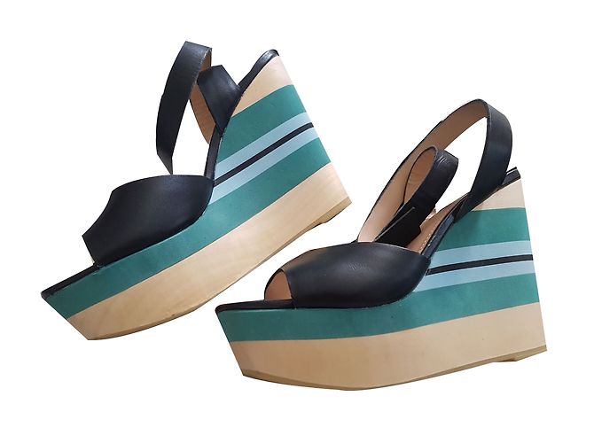 Sandali con zeppa Mellow Yellow in pelle nera Nero