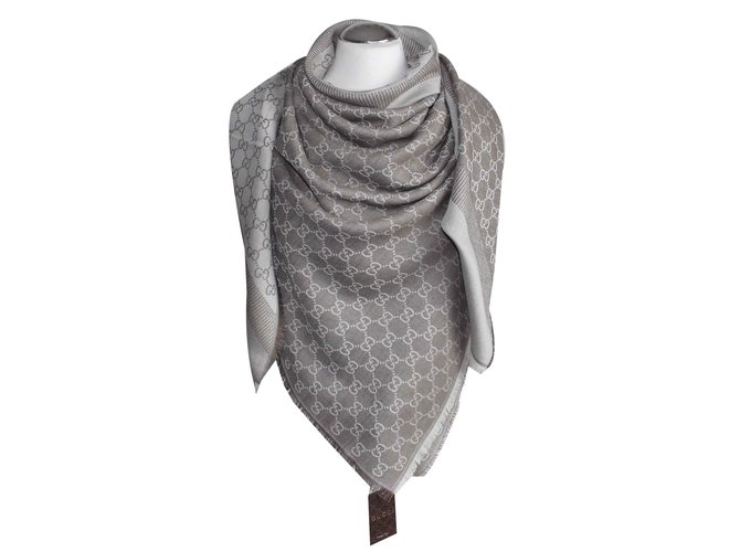 Gucci scarf new Beige Silk Wool  ref.80563