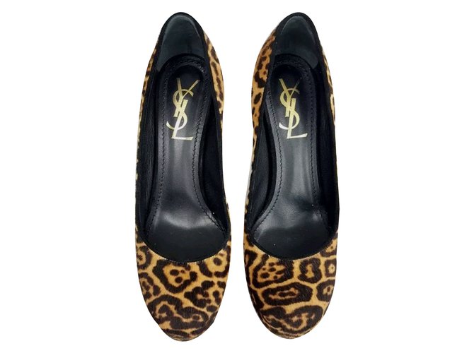Yves Saint Laurent Calcanhares Estampa de leopardo Bezerro-como bezerro  ref.80883