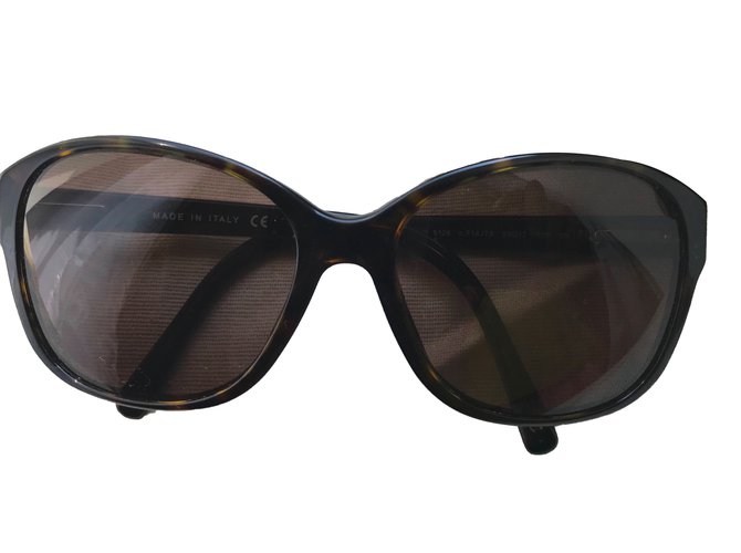 Chanel Gafas de sol Castaño Plástico  ref.81236