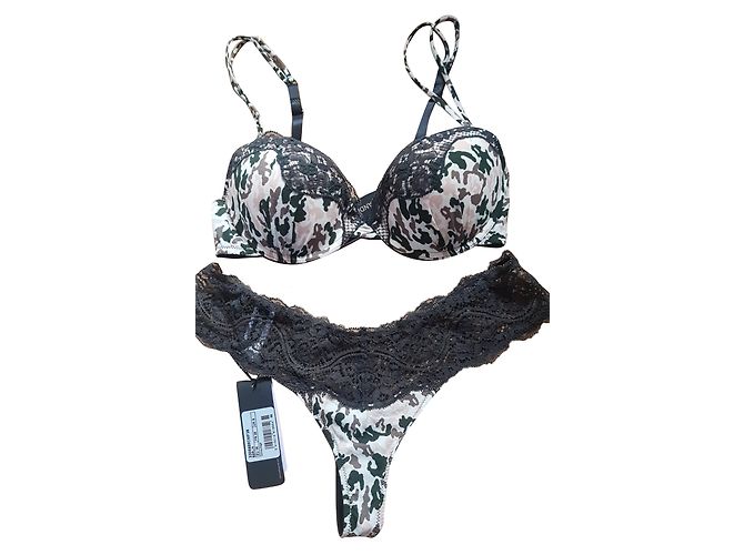 Set Reggiseno e Perizoma Andres Sarda Crema e Grigio Scuro Grigio antracite