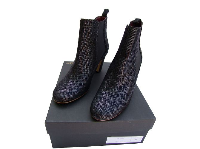 Avril Gau Ankle boots Black