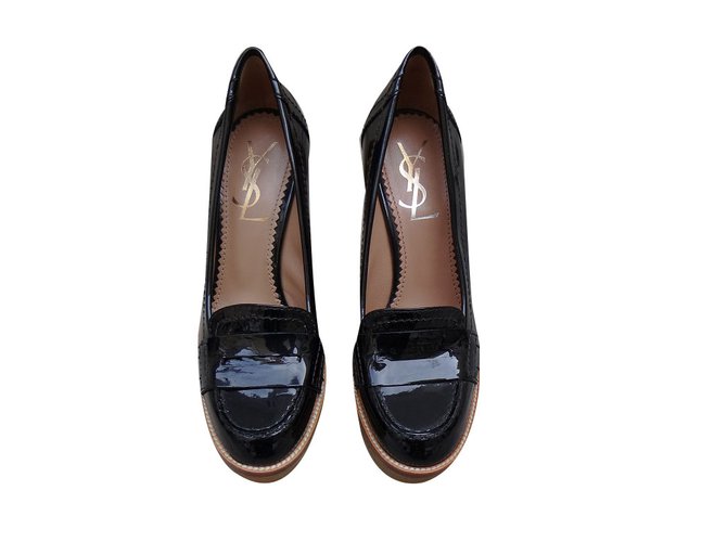 Yves Saint Laurent Heels Black Beige Patent leather  ref.81699