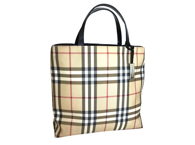 Burberry Totes Multiple colors Cloth  ref.81745