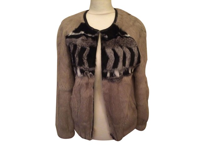 Iro Coats, Outerwear Beige Fur  ref.82192
