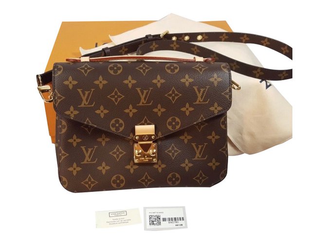 Metis Louis Vuitton Handbags Brown Cloth  ref.82362