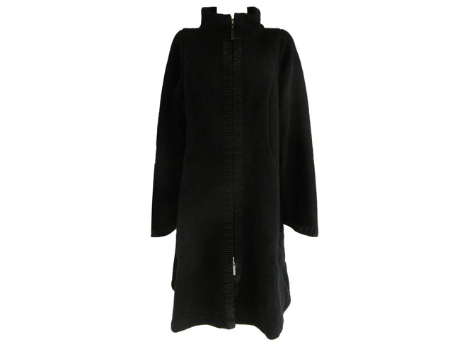 Hiroko Koshino Coats, Outerwear Black Wool  ref.82423