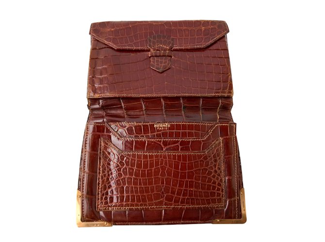 Hermès Brown crocodile wallet Exotic leather  ref.82472