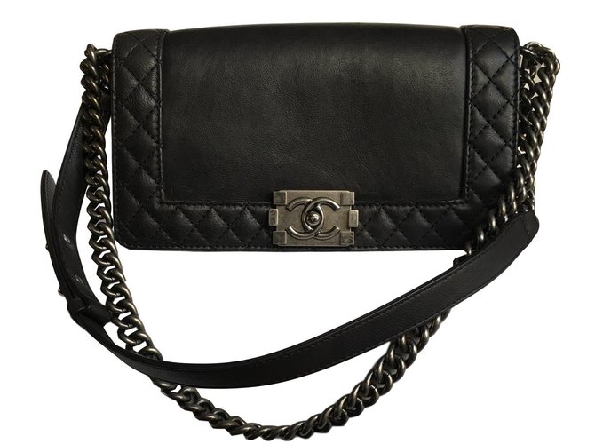 Chanel Boy Black Leather  ref.83151