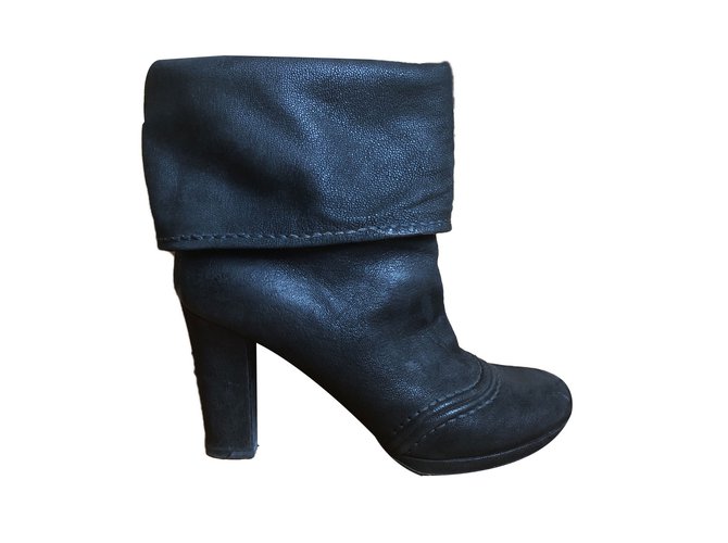 Prada Ankle boots Black Nubuck  ref.83213