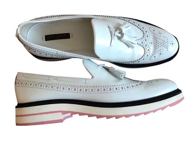 Louis Vuitton Flat loafer heartland White Leather  ref.83507