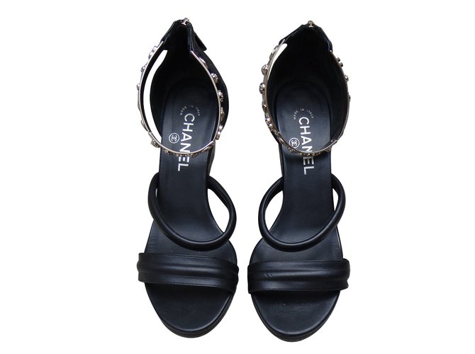 Chanel sandals Black Leather  ref.83608