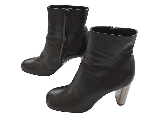 Botines Bam Bam Céline negros de piel de cordero
