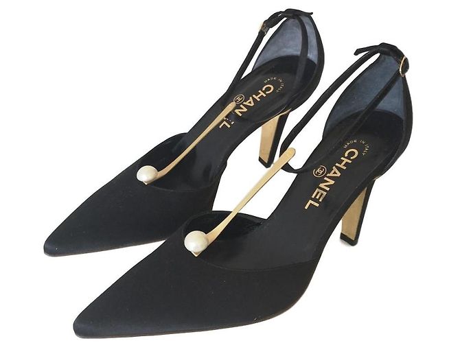 Chanel Heels Black