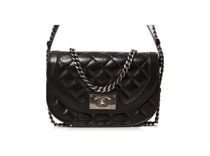 Chanel Handbags Black Leather  ref.83810