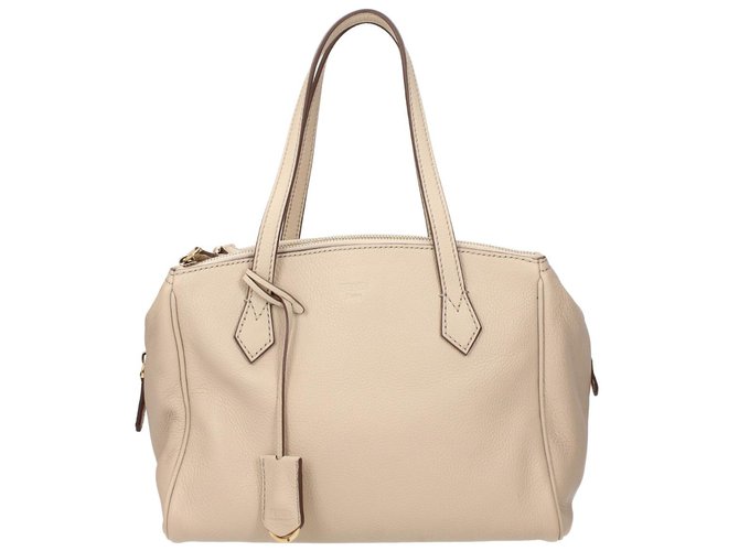 Fendi Handbags Beige Leather  ref.83903