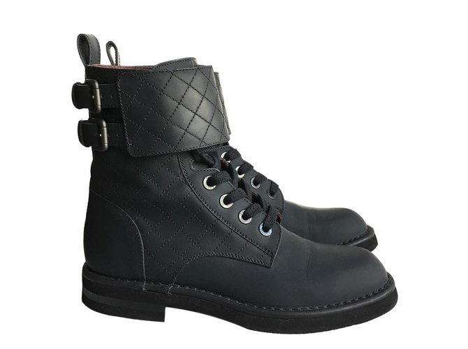 Chanel boots Black Dark grey Leather Rubber  ref.83908