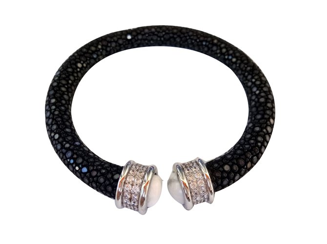 Autre Marque Pulsera shagreen negra Negro Cueros exoticos  ref.84047