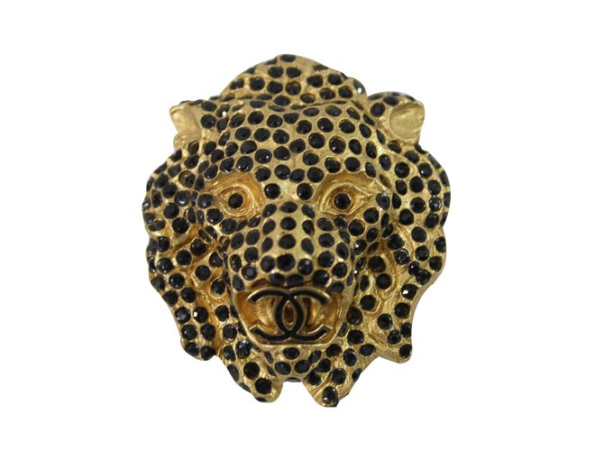 Chanel Pins & Broschen Golden Metall  ref.84126