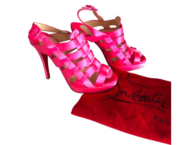 Christian Louboutin Paquita Pink Silk  ref.84334