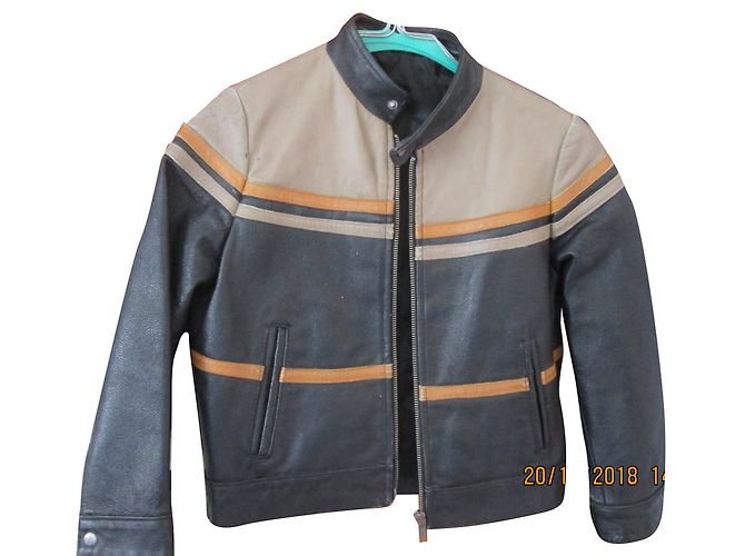 Autre Marque Blouson Moto en Cuir Garçon