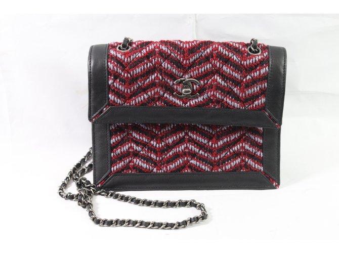 Chanel Shoulder bag Black Wool  ref.85093