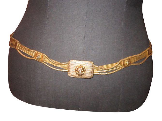 Chanel cinture D'oro Placcato in oro  ref.85211