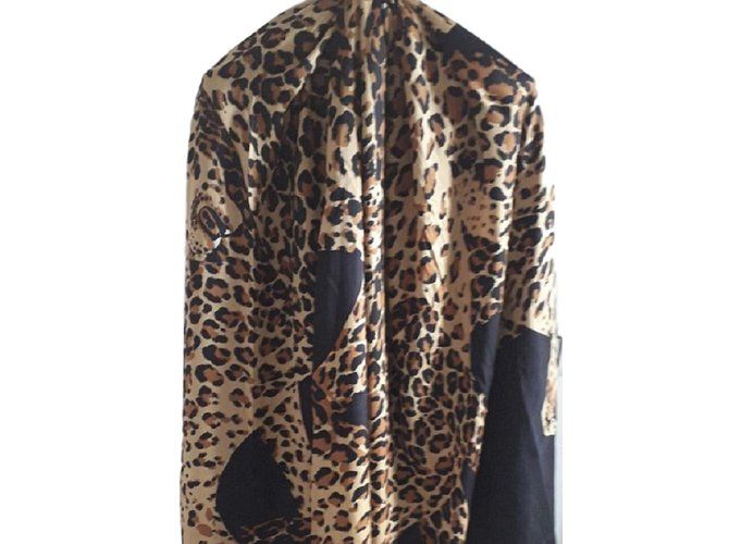 Yves Saint Laurent xaile Estampa de leopardo Seda  ref.85607
