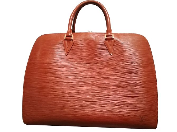 Louis Vuitton Porte-documents "Sorbonne" en cuir épi.