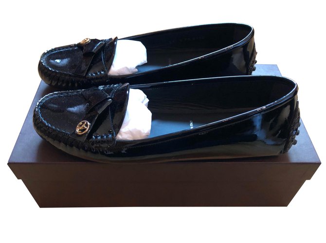 Louis Vuitton Ballerina pumps Black Patent leather  ref.85745