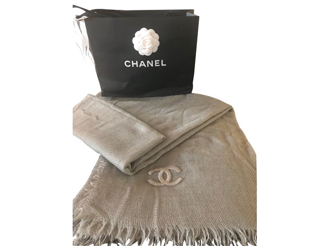 Chanel Scarves Grey Cashmere  ref.85837