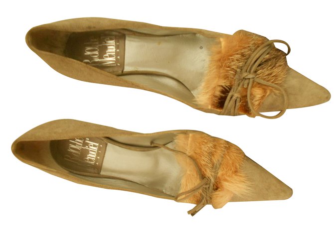 Rodolphe Menudier Pumps Beige Deerskin  ref.86089