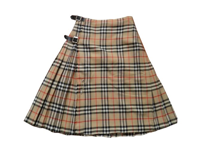 burberry pattern skirt