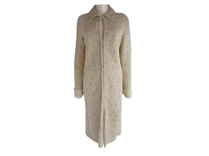 Gianni Versace Embroidered Shearling Coat Beige Fur  ref.86453
