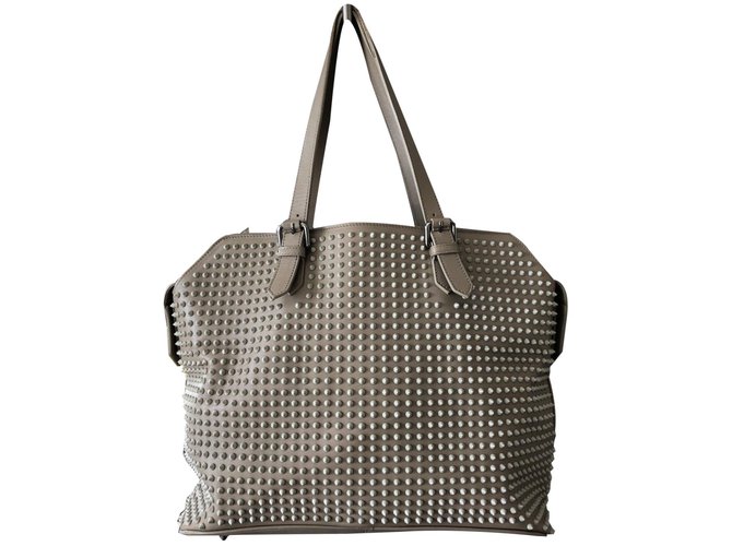 Christian Louboutin Handbags Beige Leather  ref.86476