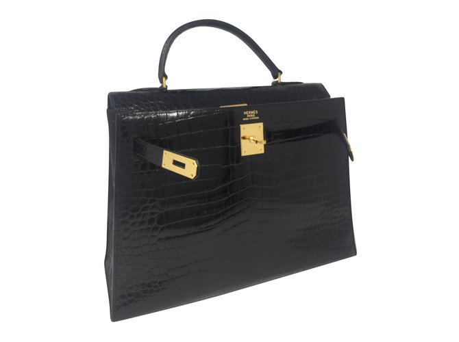 Hermès Kelly Black Exotic leather  ref.86566