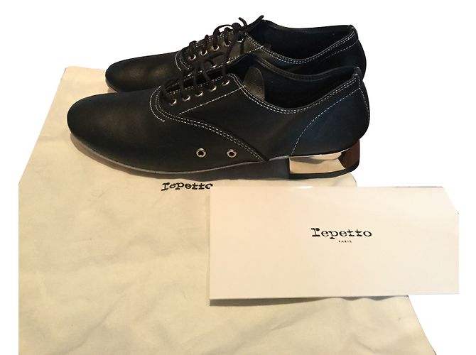 Scarpe Derby Repetto in pelle nera 36 Nero
