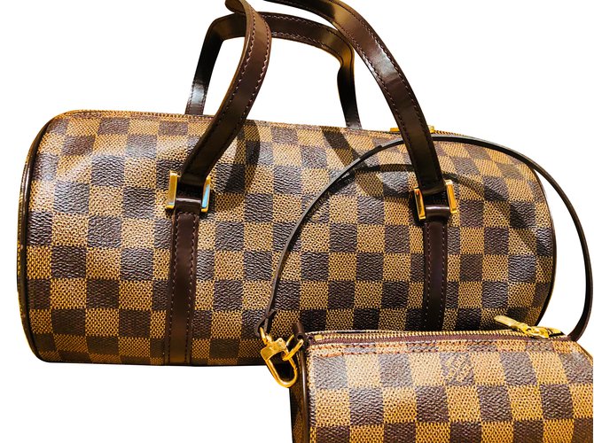 Papillon Louis Vuitton Borsa a farfalla a quadretti Vuitton Marrone Tela  ref.86641 - Joli Closet