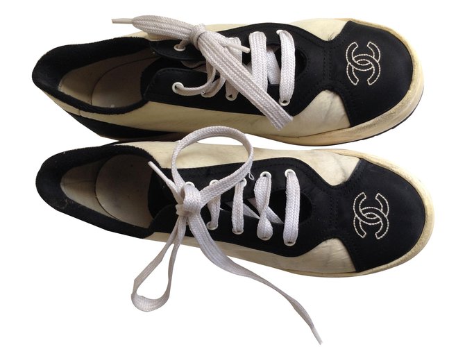 Chanel Trainers Toile Beige  ref.86715