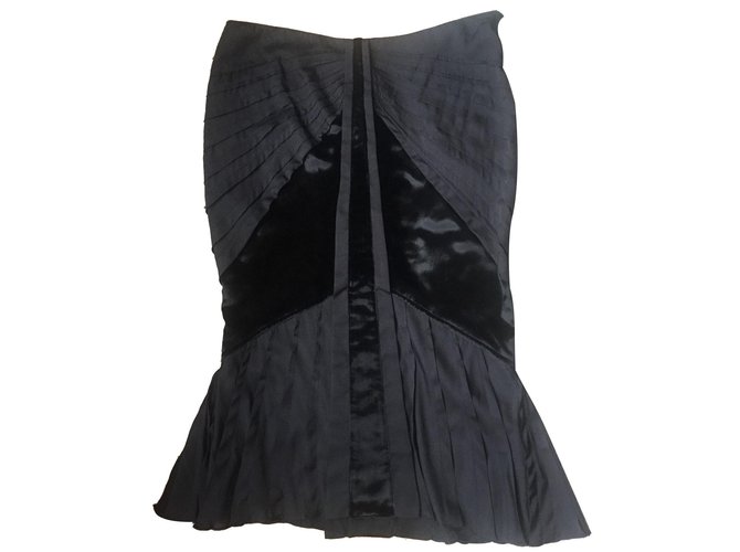 Gucci Skirts Black Silk  ref.86754