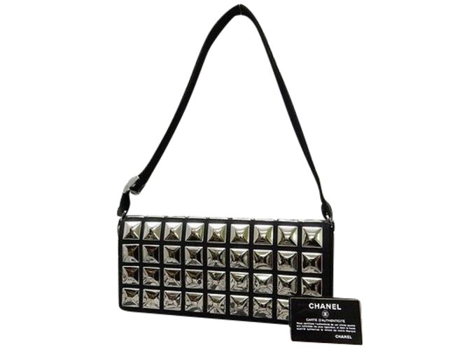 Chanel Silver metallic flap shoulder bag Black Cloth  ref.86822