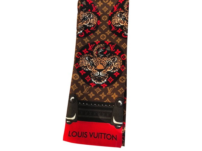 Louis Vuitton Bandeau Animalle Soie Marron  ref.86996