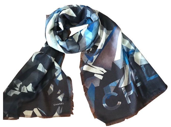 Chanel Cashmere scarf Navy blue  ref.87730